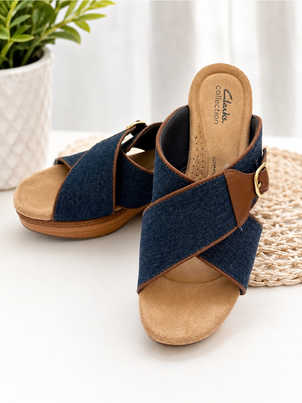 Clarks Collection Denim Cross-Strap Wedge Sandals – Women’s 9.5